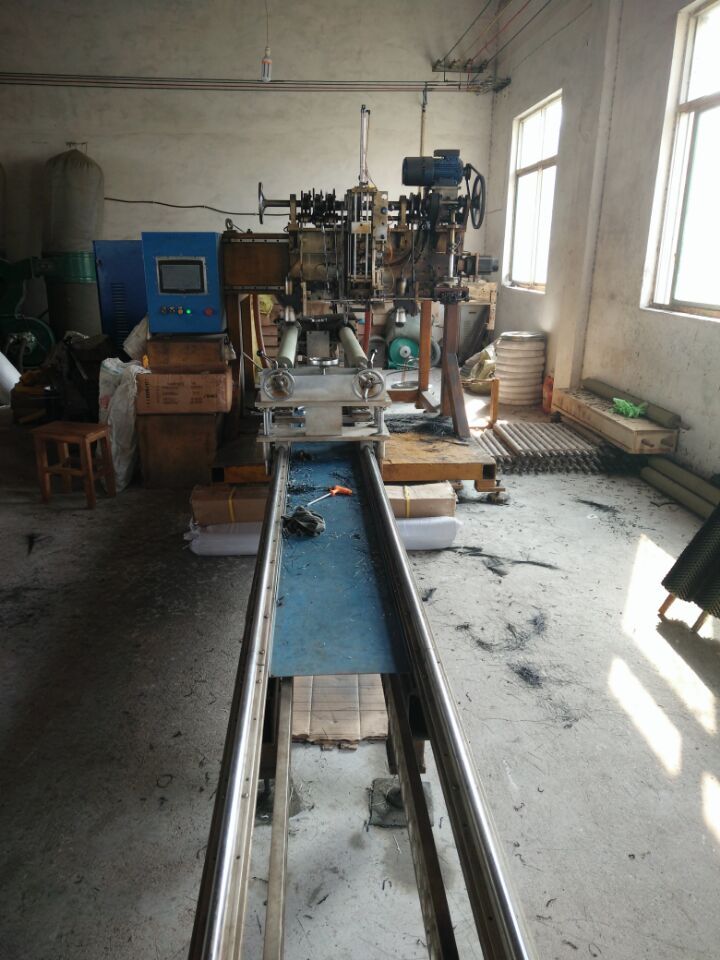 數(shù)控毛刷輥高速植毛機(jī)械